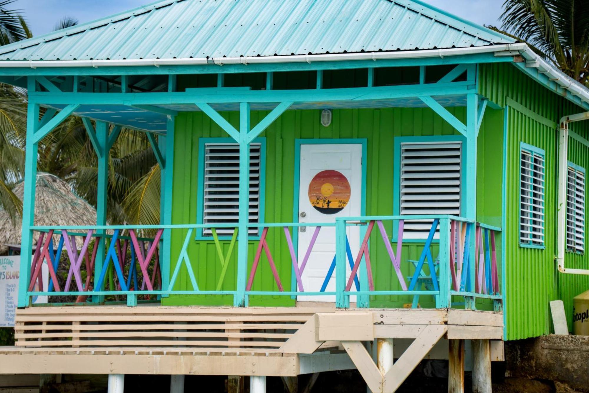 King Lewey'S Island Resort Placencia المظهر الخارجي الصورة